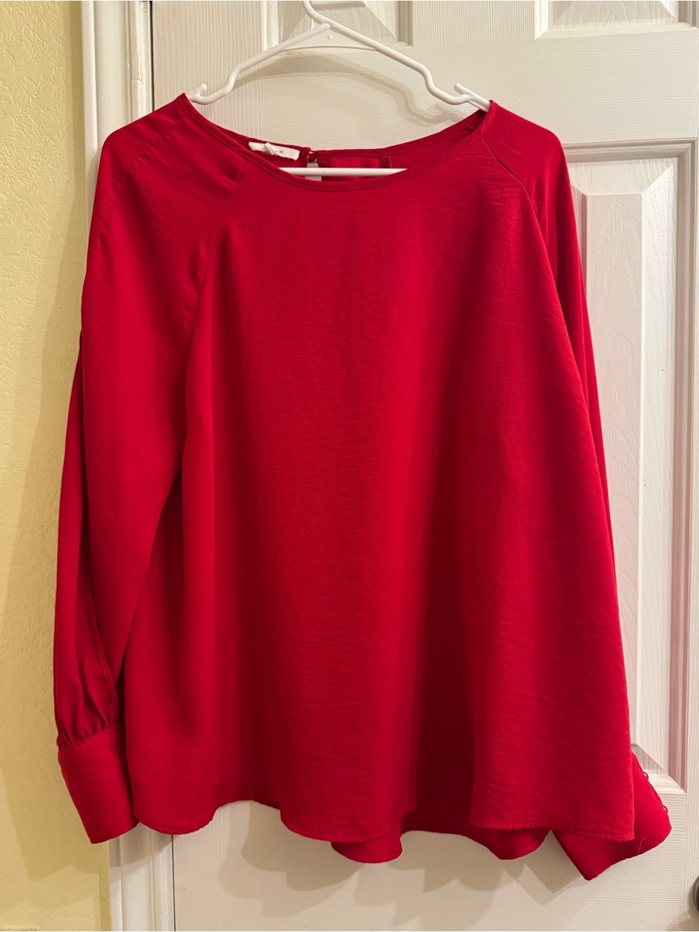 Maurices Red Long-Sleeve Crewneck Top